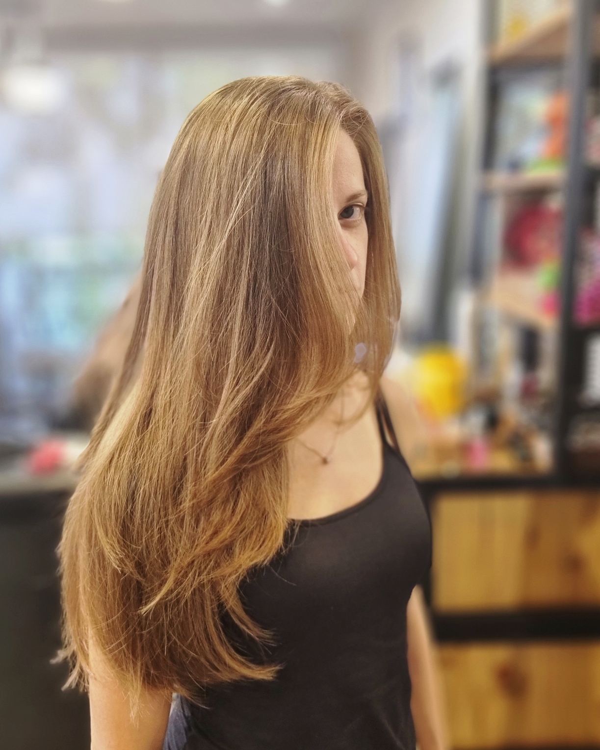 Resultado real de color en Chilli Hair Studio